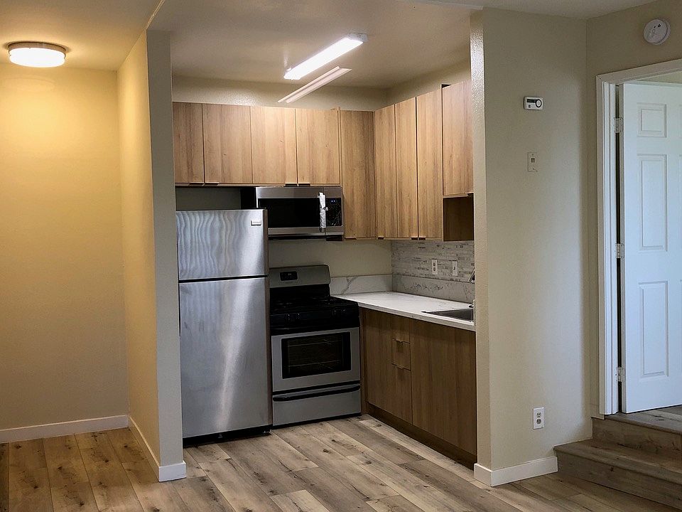1st image of 4770 York Blvd #101