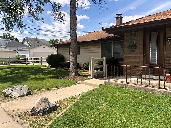 2nd image of 3246 Oak Ave