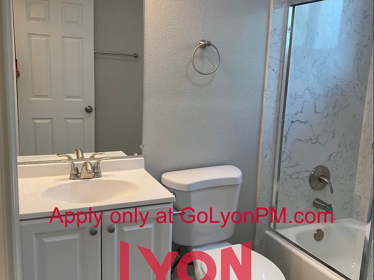 223033 — Photo 11
