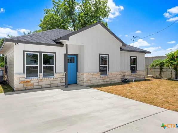 606 Bridge St, Gatesville, TX 76528