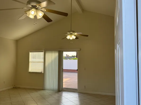 (undisclosed Address), Canoga Park, CA 91304