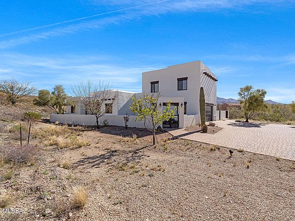 3rd image of 3790 E Tapia Dr