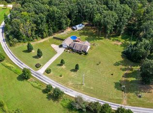 1104 Darrell Rye Rd, Erin, TN 37061