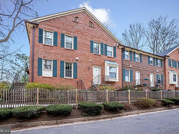 2nd image of 203 Katie Ct #2