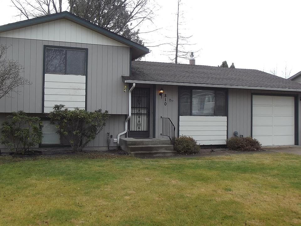 1st image of 810 E Saint Thomas Moore Way