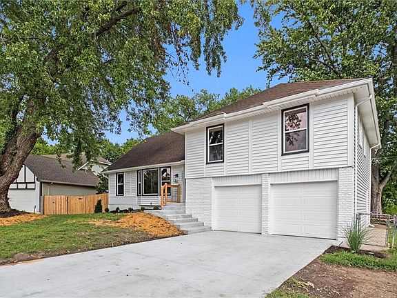 3rd image of 10021 Knox Dr