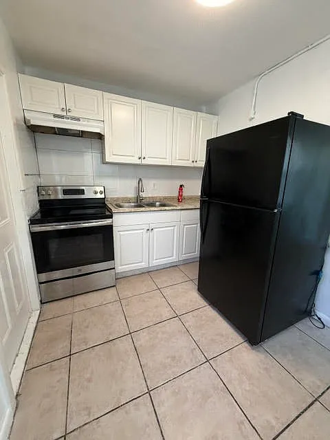 2 bed, 1.0 bath, 680 sqft, $2,150 — Photo 4