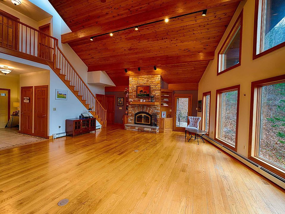 22 Mollys Way, Salt Point, NY 12578 MLS 415557 Zillow