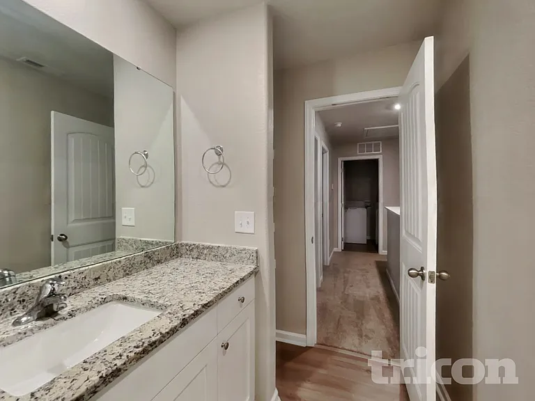 120 Ivy Bank Dr — Photo 15