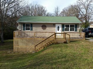 113 Diane St, Crossville, TN 38555