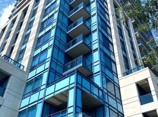 181 Wynford Dr #2407, Toronto, ON M3C 0C6