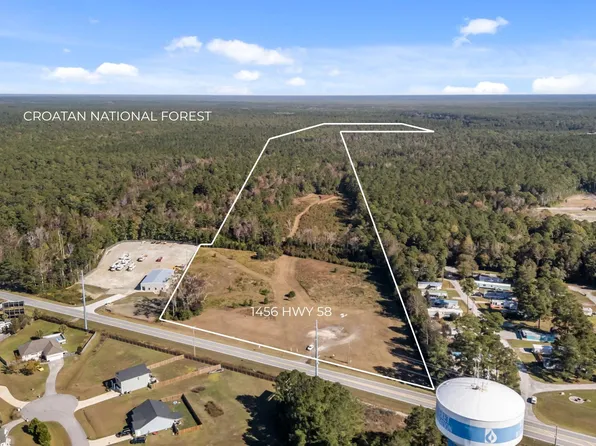 1456 Nc-58, Peletier, NC 28584