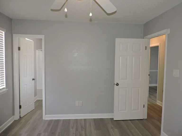 346 Quigley Rd — Photo 12