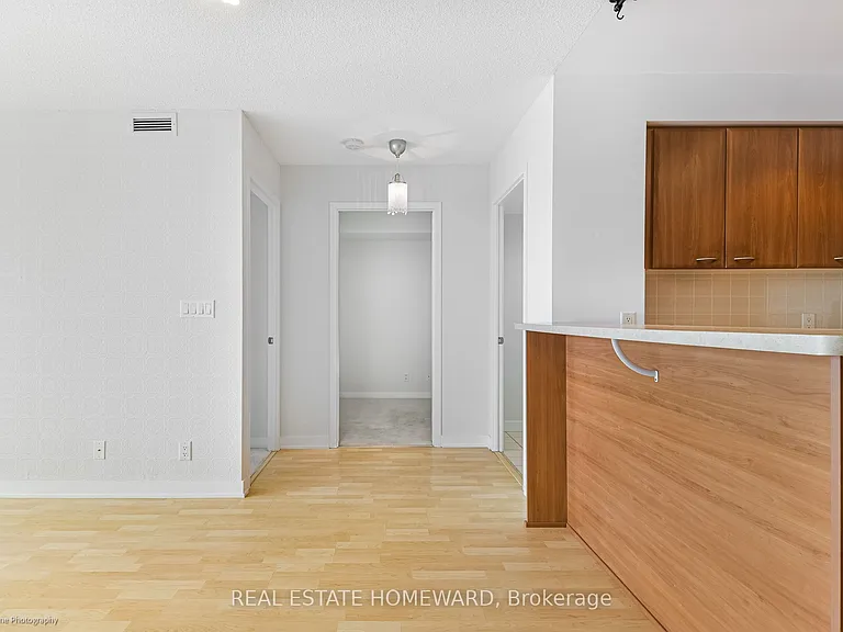 36 Lee Centre Dr #2615 — Photo 19