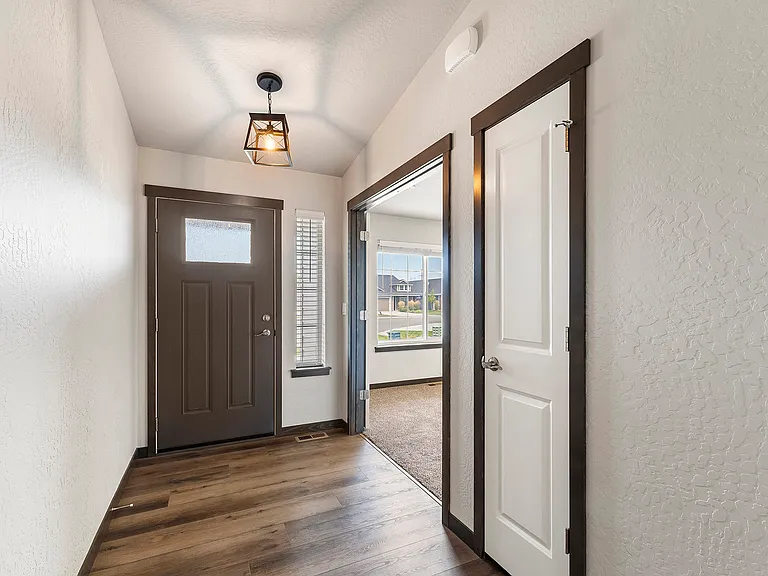 1577sqft house