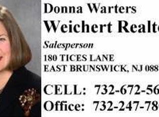 288 Palombi Ct, East Brunswick, NJ