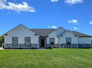15304 NE Robindale Ln, Adrian, MO 64720