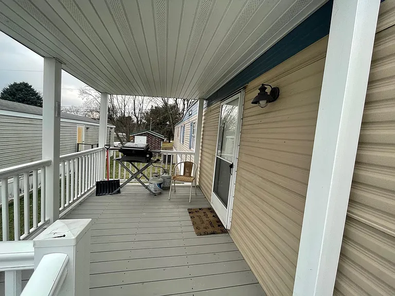 25 T & K Ct — Photo 2