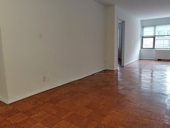 5th image of 245 E 63rd St APT 1026