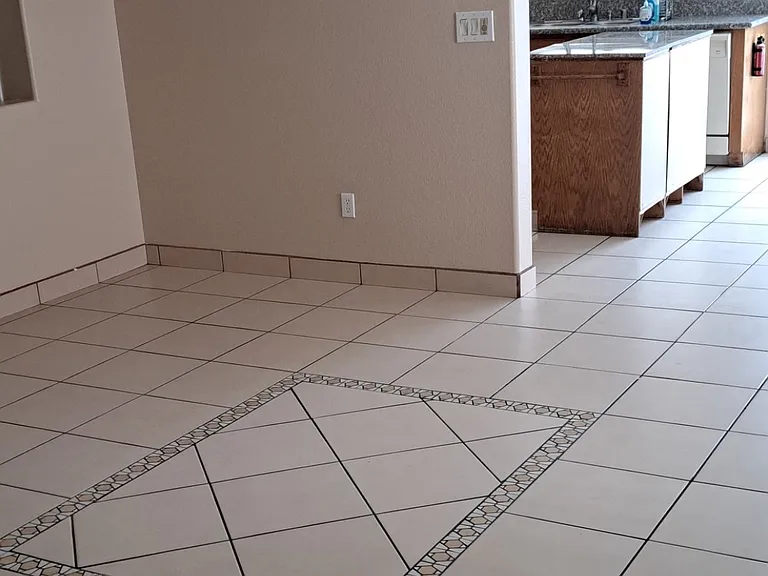 3011 Cantabria Ct — Photo 8