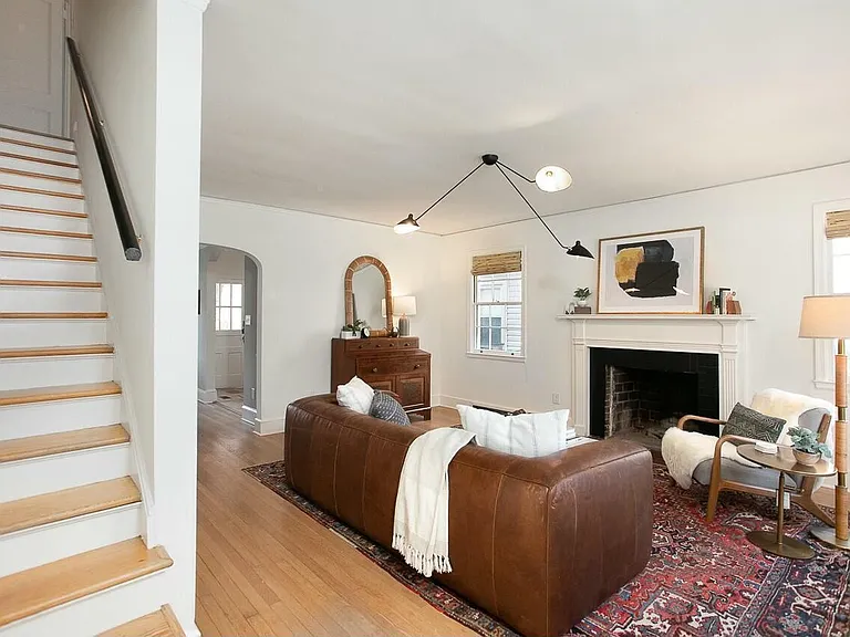 821 N Buchanan Blvd #B — Photo 4