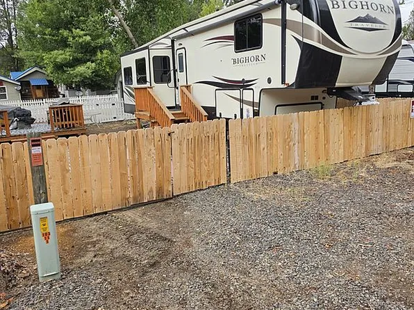 514 N Sawyer St #E24, Cascade, ID 83611