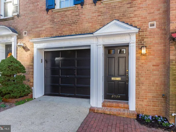 2528 Queen Annes Ln NW, Washington, DC 20037