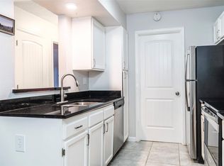 1074 S Dearborn St APT 105, Aurora, CO 80012