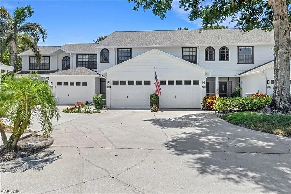2 bed, 2.5 bath, 1432 sqft, $6,000 — Photo 1