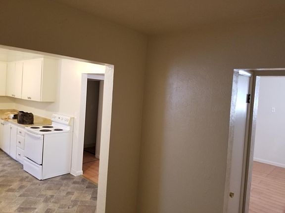 2nd image of 1541 12th St #2