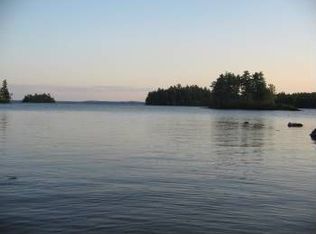 66 Rolling Hill Dr, Naples, ME 04055