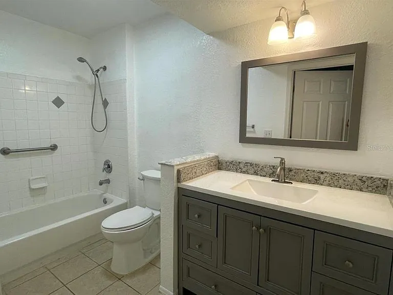 827 Camargo Way #112 — Photo 10