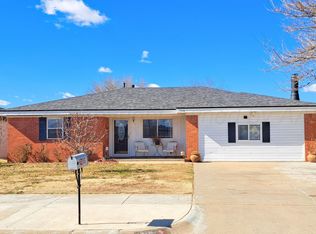 1716 Sunset Ave, Dumas, TX 79029