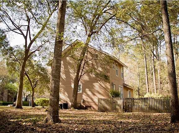 3rd image of 104 Lewisfield Ct