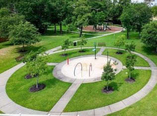 6410 Hidden Dunes Dr, Baytown, TX 77521