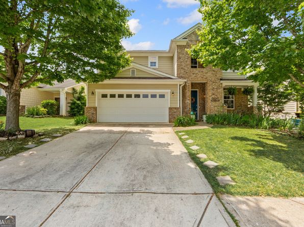 35 Timber Ln, Newnan, GA 30265