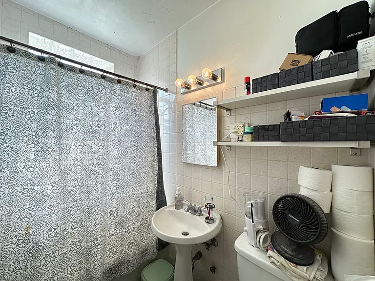 3711 N Hoyne Ave #4 — Photo 19