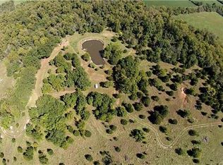 391 Lonestar Rd, Fontana, KS 66026