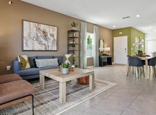 4022 Jay Hawk Ln, Jacksonville, FL 32221