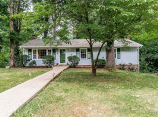 9360 Donachy Dr, North Chesterfield, VA 23235