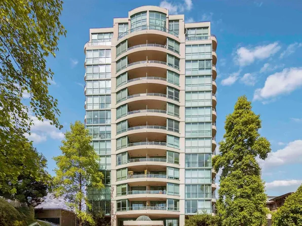 8871 Lansdowne Rd #901, Richmond, BC V6X 3X8