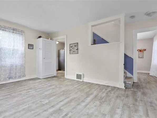 106 Jordan St, Bethel Park, PA 15102