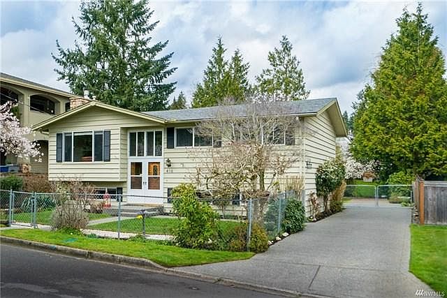 1st image of 416 8th Ave