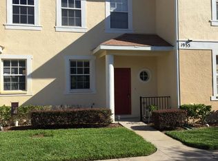 1955 Fiesta Ridge Ct, Tampa, FL 33604