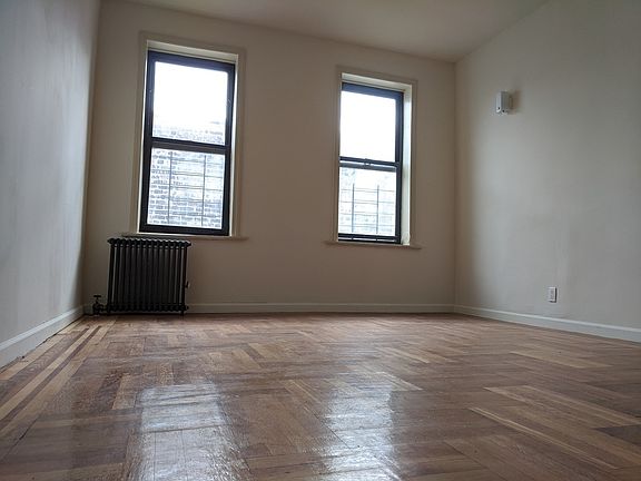 3rd image of 744 Coster St APT 5E