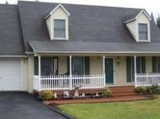 531 Upshur Dr, Inwood, WV 25428