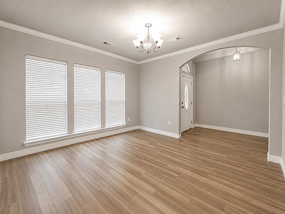 5th image of 5510 Westfield Ln