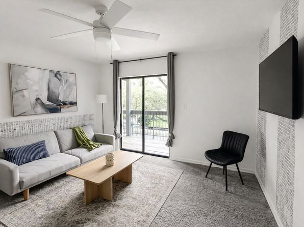 1002 Clayton Ln #Id1507059p