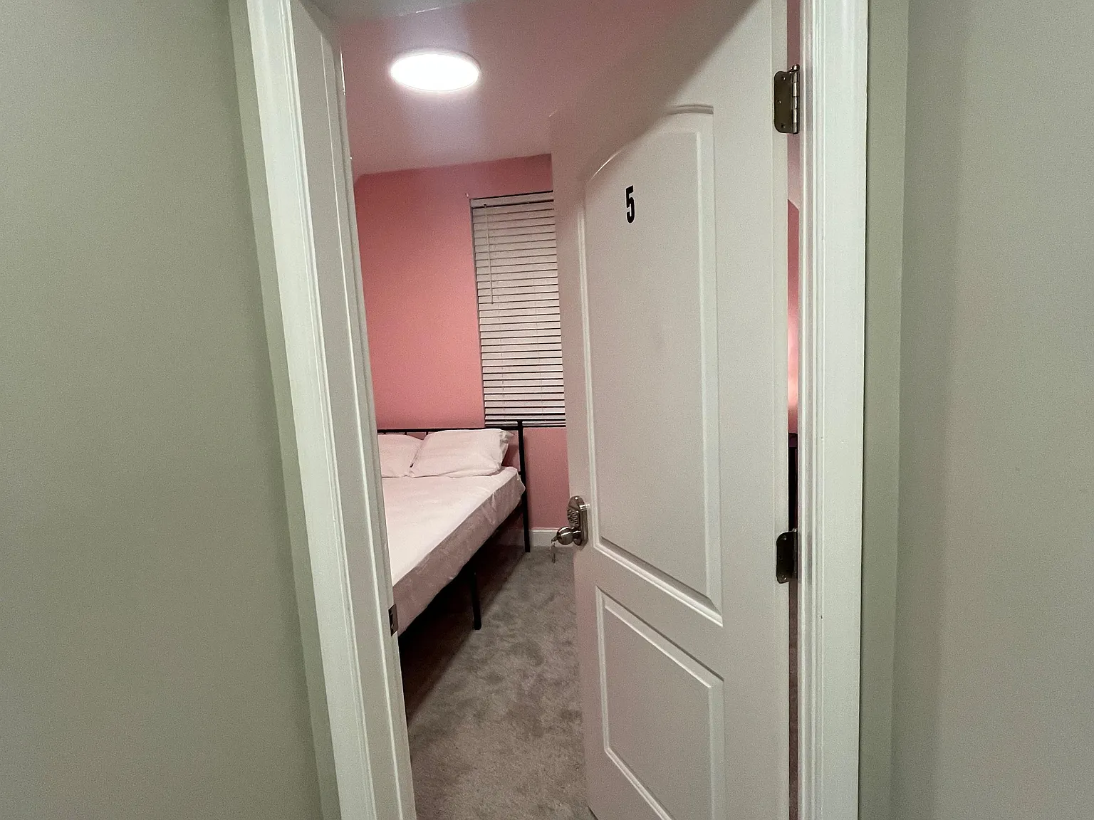 4 bed, 3.5 bath, 1908 sqft, $862 — Photo 4