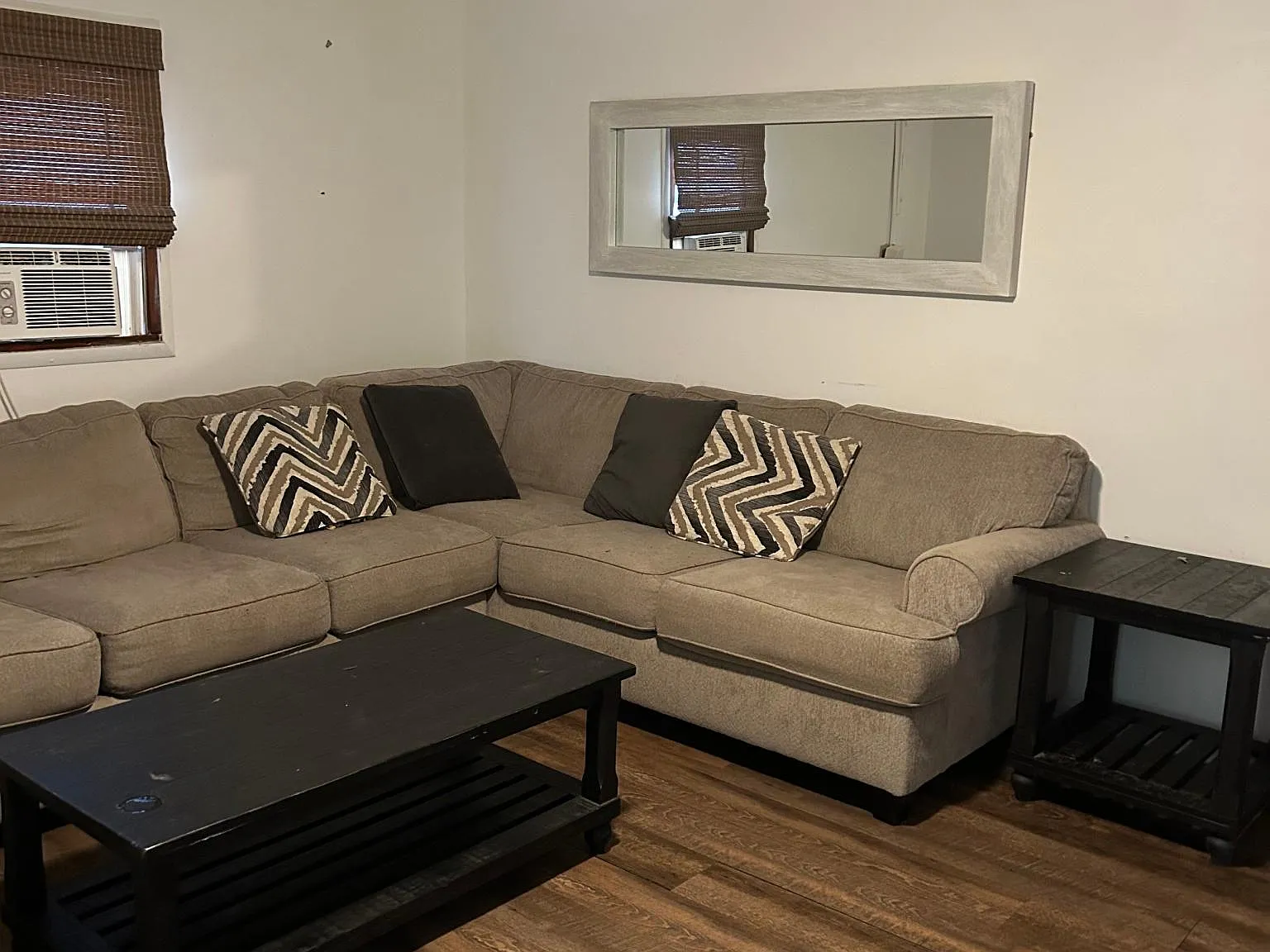 177 S Paint St — Photo 3
